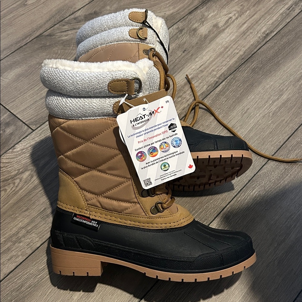 NEW 🆕 Women's Insulated Winter Boots - Canadiana -30 size 7